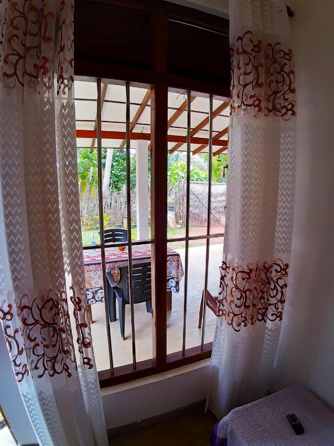 Cashew Villa Hiriketiya ディックウェラ エクステリア 写真