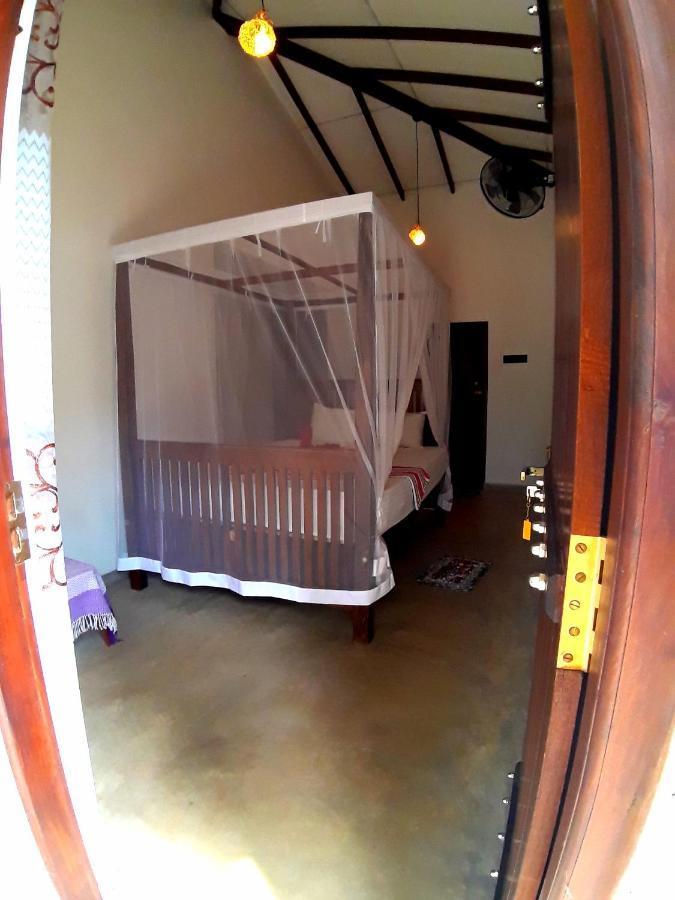 Cashew Villa Hiriketiya ディックウェラ エクステリア 写真