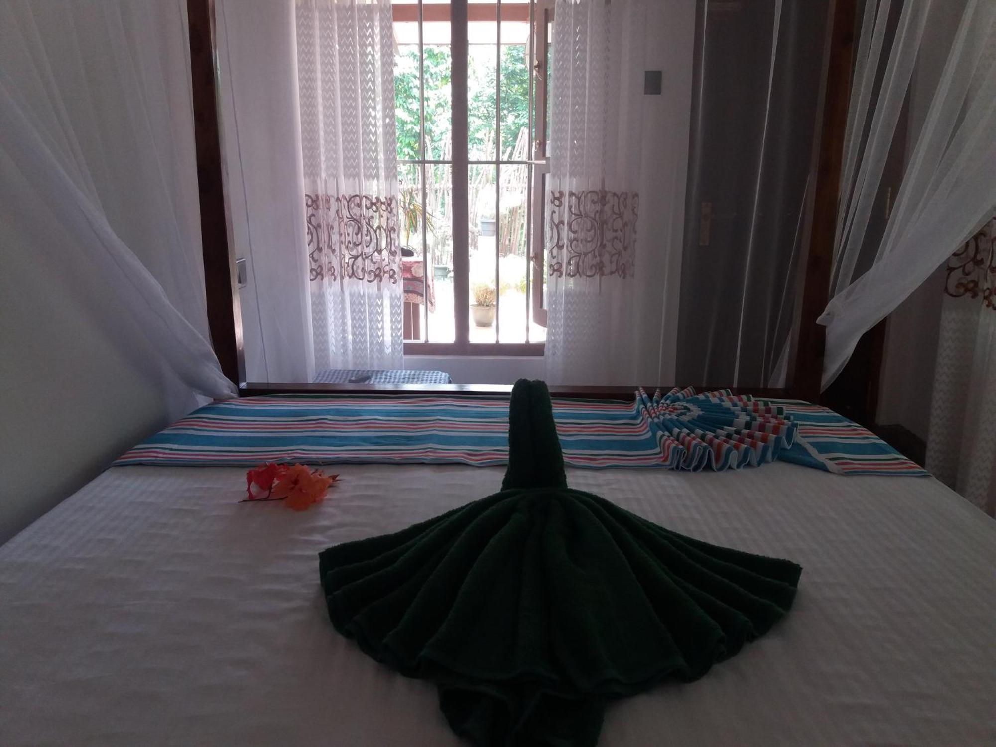 Cashew Villa Hiriketiya ディックウェラ 部屋 写真