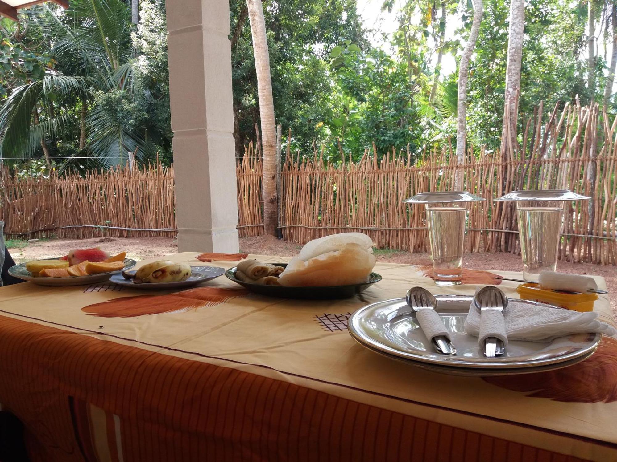 Cashew Villa Hiriketiya ディックウェラ エクステリア 写真