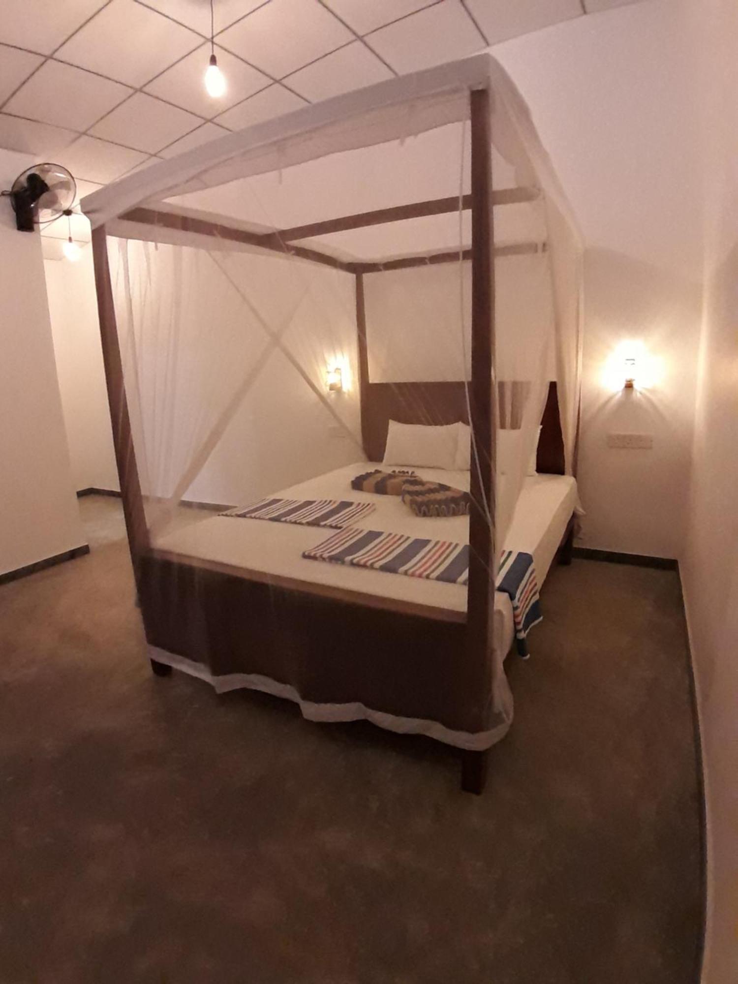 Cashew Villa Hiriketiya ディックウェラ エクステリア 写真