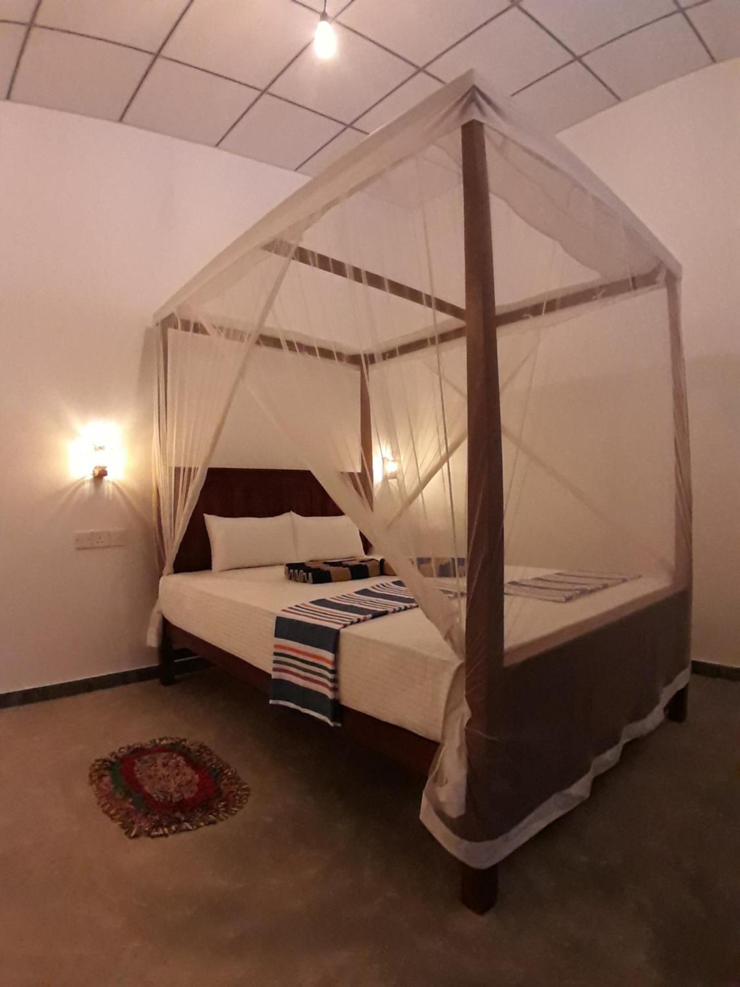 Cashew Villa Hiriketiya ディックウェラ エクステリア 写真